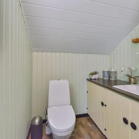 Feriehus Leonard - 28km From The Sea In Western Jutland By Interhome *